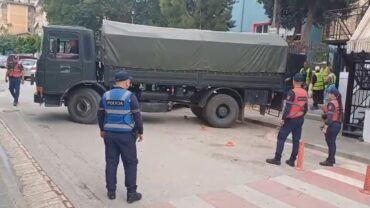 Mbërrijnë në Sarandë materialet zgjedhore