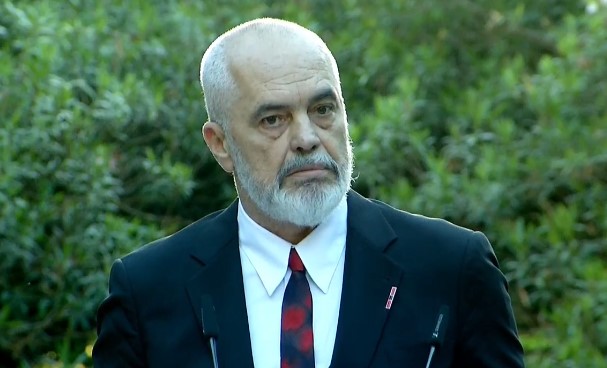 “Mbështesim SPAK pa…”/ Rama: Të jemi më të mirë se vetja, të tjerët janë mesybet!