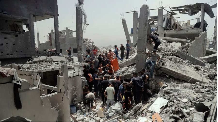 Mbretëria e Bashkuar, Franca dhe Kanadaja kërcënojnë me sanksione Izraelin, ndërsa vijojnë sulmet në Gaa