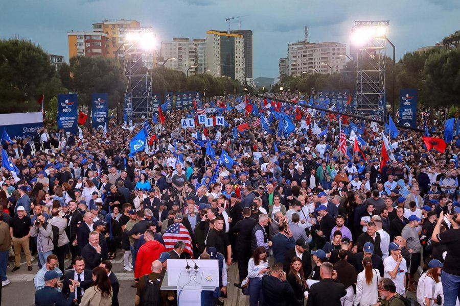 ‘Mbrojmë votën e shqiptarëve!’/ Berisha bën thirrje për protestë: Më 16 maj, ora 17:00 te Bulevardi i Ri