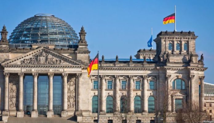 Ministria e Jashtme gjermane mbështet intensifikimin e dialogut Kosovë-Serbi