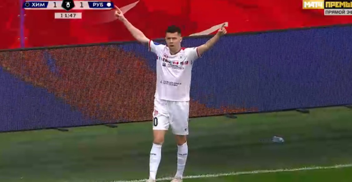 Mirlind Daku i dërgon “sms” Sylvinho-s para ndeshjes me Serbinë, 2 gola por dhe një penallti e humbur