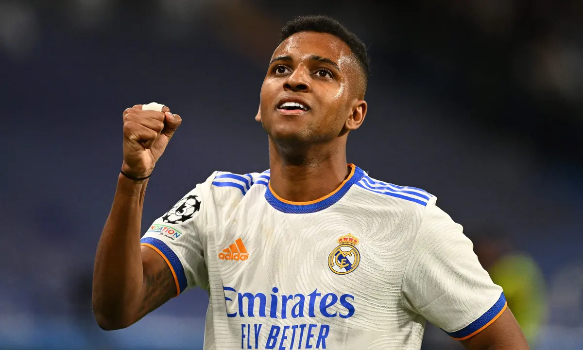 Mirupafshim Madrid! Këto janë 3 klubet e para që kanë nisur kontaktet me Rodrygo-n