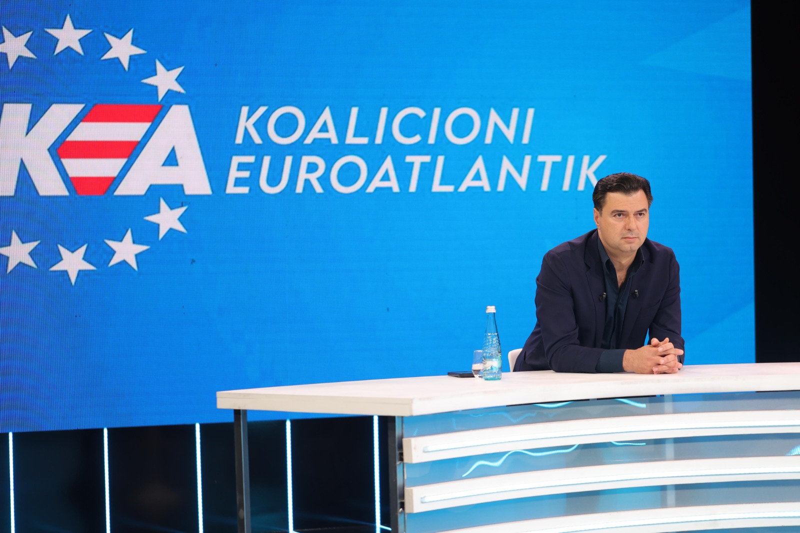 “Mos u bëni mish për top”, Basha: SPAK dhe BKH në qendrat e votimit, kush prek votën, përfundon në burg