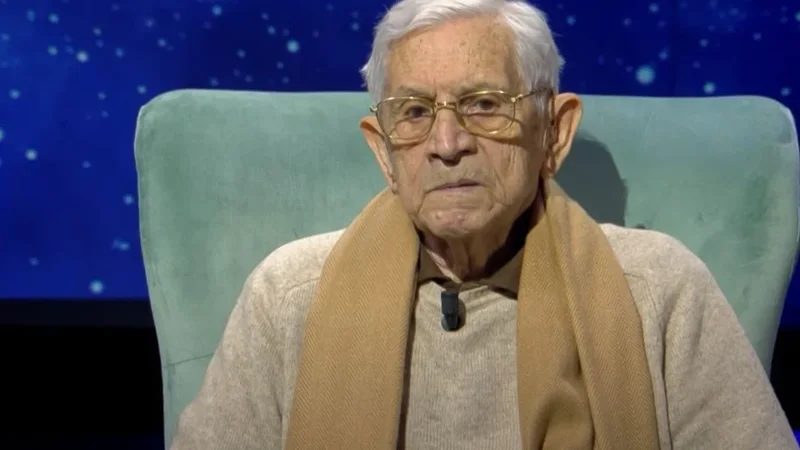 Ndarja nga jeta e Piro Milkanit, reagon aktori dhe miku i tij Petrit Malaj: Sot më dhemb zemra