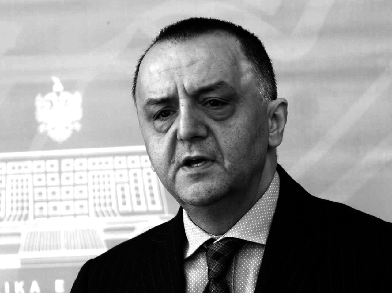 Ndërron jetë Artan Lame, e ëma: Mu shua shpresa që mu ngjall dje! Më premtoi se do kthehej