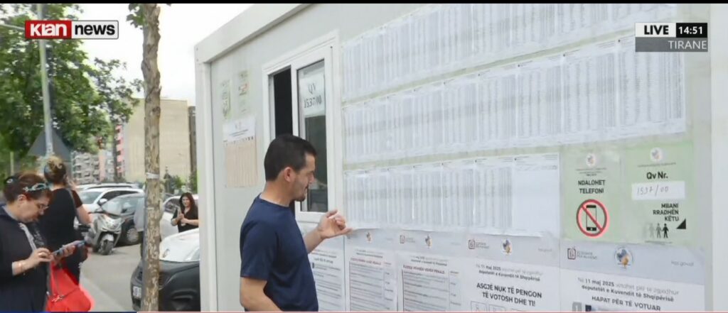 Në Yzberisht votohet ndryshe për Parlamentin e ri, kontejnerët kthehen në qendra votimi