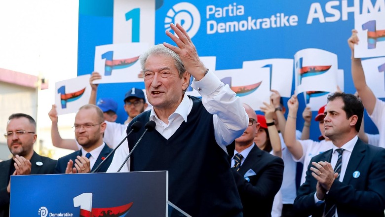 Nga gjobat te taksat, Berisha “hap thesin” pas zgjedhjeve: Do i falim të gjitha…