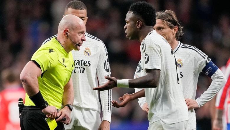 Nga gjysmëfinalja Inter – Barcelona, gjyqtari Szymon Marciniak vjen në Tiranë