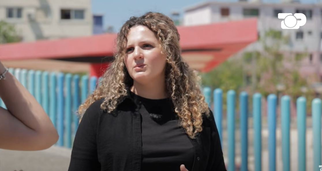 Një çame në Durrës! Arkitektja Jona Osmani në garë për deputete. Në fushatë me foshnjën 4 muajsh: Hyra në politikë për vajzën