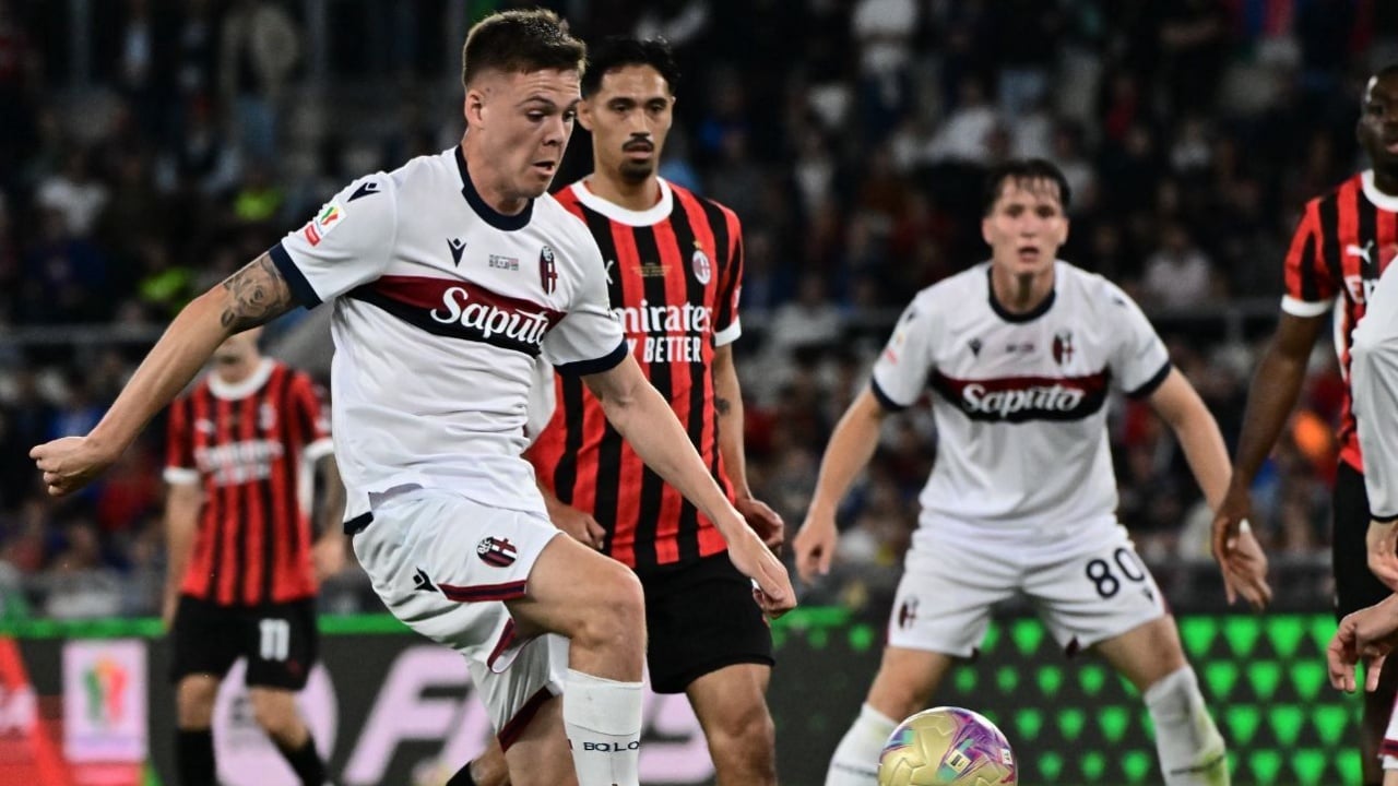 Një gol në Olimpico mjafton për të shkruar historinë, Bologna mund Milanin dhe fiton Kupën e parë të Italisë pas 55 vitesh