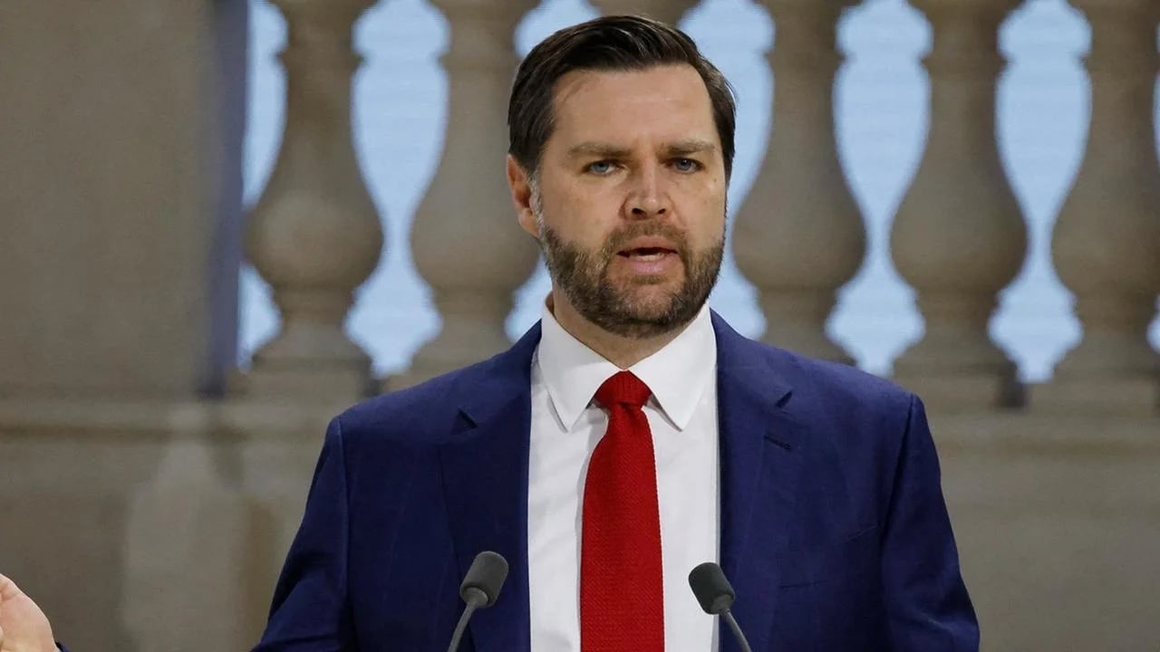 “Nuk duhet të kemi frikë prej qytetarëve tanë”/ Ambasada e SHBA ndan mesazhin e J.D. Vance: Edhe kur ata nuk pajtohen me udhëheqësit…