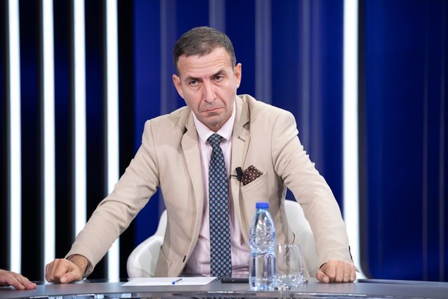 “Nuk ka mafia në Shqipëri”, Bregu: Shkoi një shqiptar i paguar në Venezuelë dhe presidenti Maduro tha “mafia shqiptare”