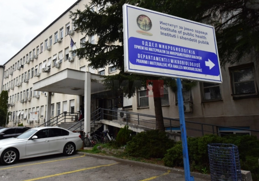 Nuk ka raste të dyshta të lisë së majmunit, hapen dy linja telefonike për informacione