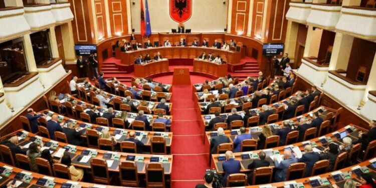 Parlamenti aktual në detyrë deri në 8 Korrik