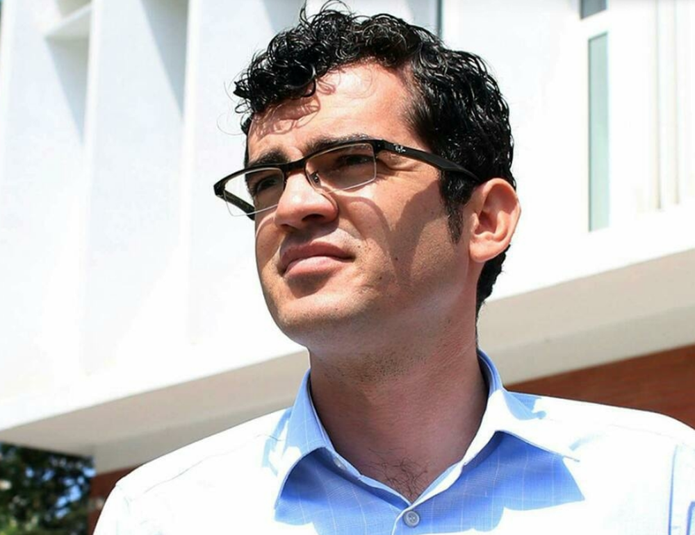 “PD në gjendje të mjerueshme”, analisti: Pas rezultatit të 11 majit duhet të shikonte nga vetja