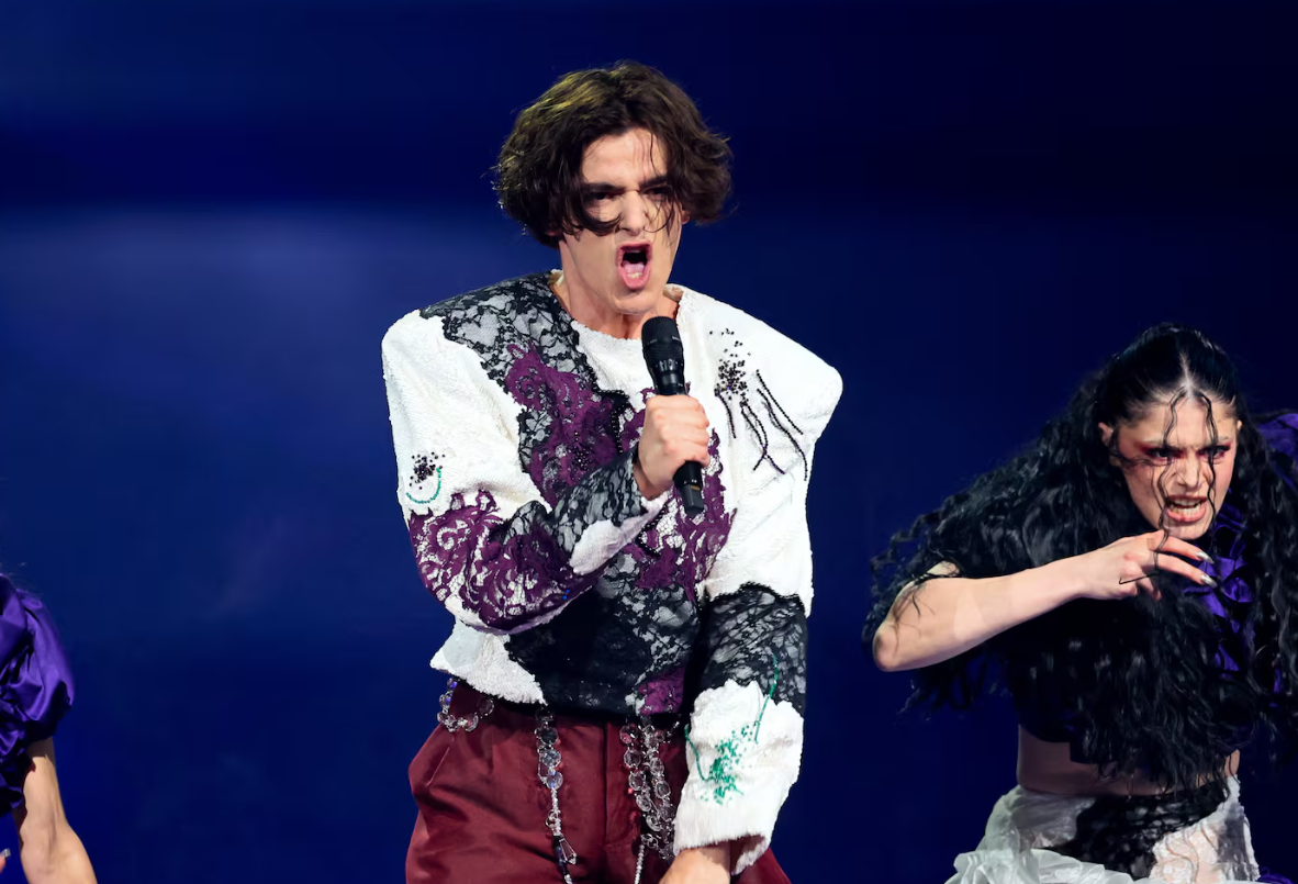 Përfaqësoi Kroacisë në Eurovision, këngëtari: Israeli nuk duhet të marrë pjesë, as Ukraina. Kjo bëhet shumë politike