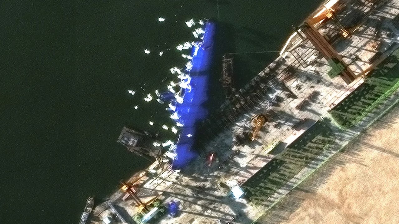 Pikëpyetje ndërkombëtare, objekte misterioze mbi anijen e dëmtuar të Koresë së Veriut