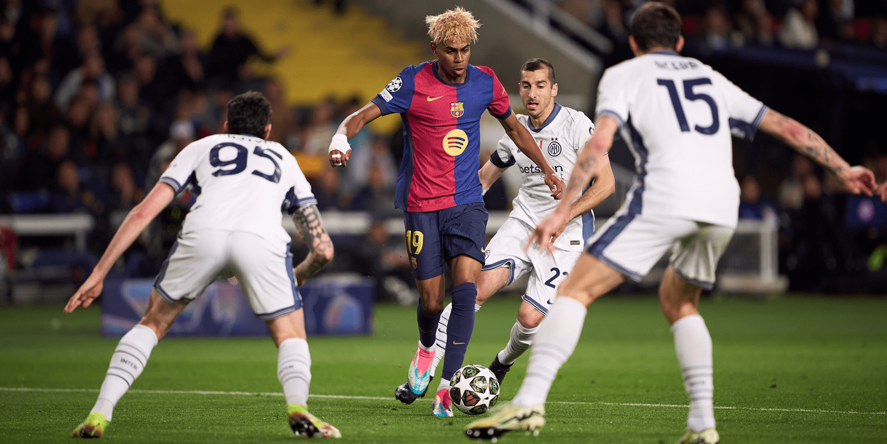 Plasin polemikat në Spanjë: Lojtarët e Barcelonës luajnë me dorë të fashuar, doping apo…?