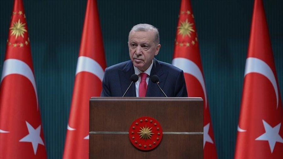 Presidenti turk Erdogan uron Papën e ri Leo XIV, shpreson për përpjekje të përbashkëta për t’i dhënë fund krizave humanitare