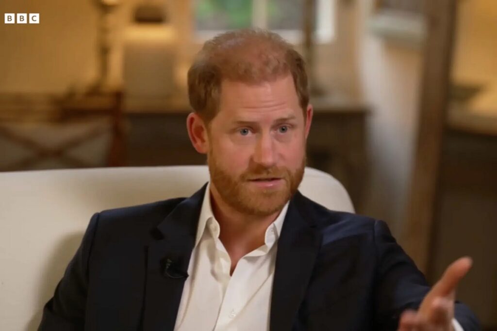 Princi Harry kërkon të pajtohet me familjen: Se di sa kohë i ka mbetur babait tim