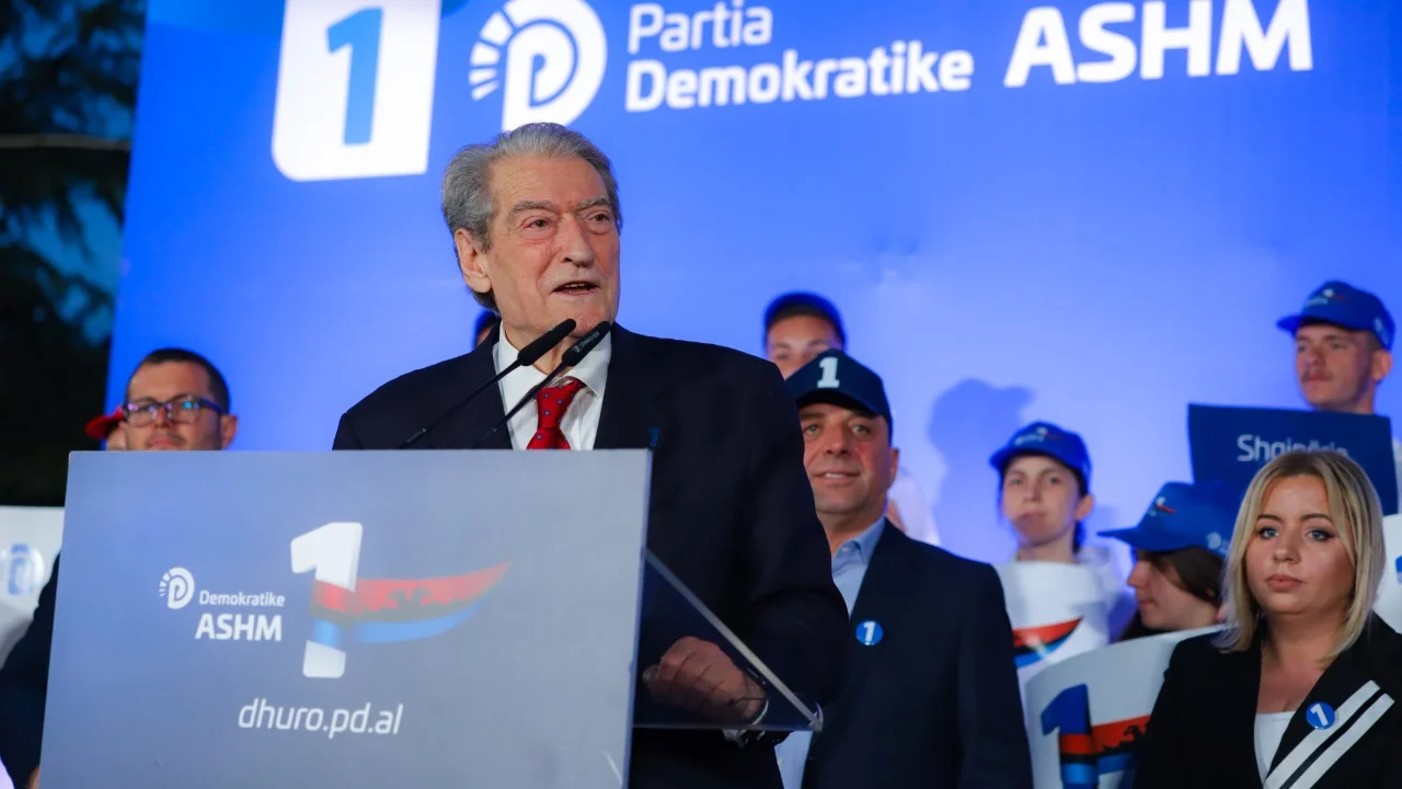 Protesta Madhështore më 16 maj/ Kreu i PD-së, Sali Berisha zbulon sloganin…