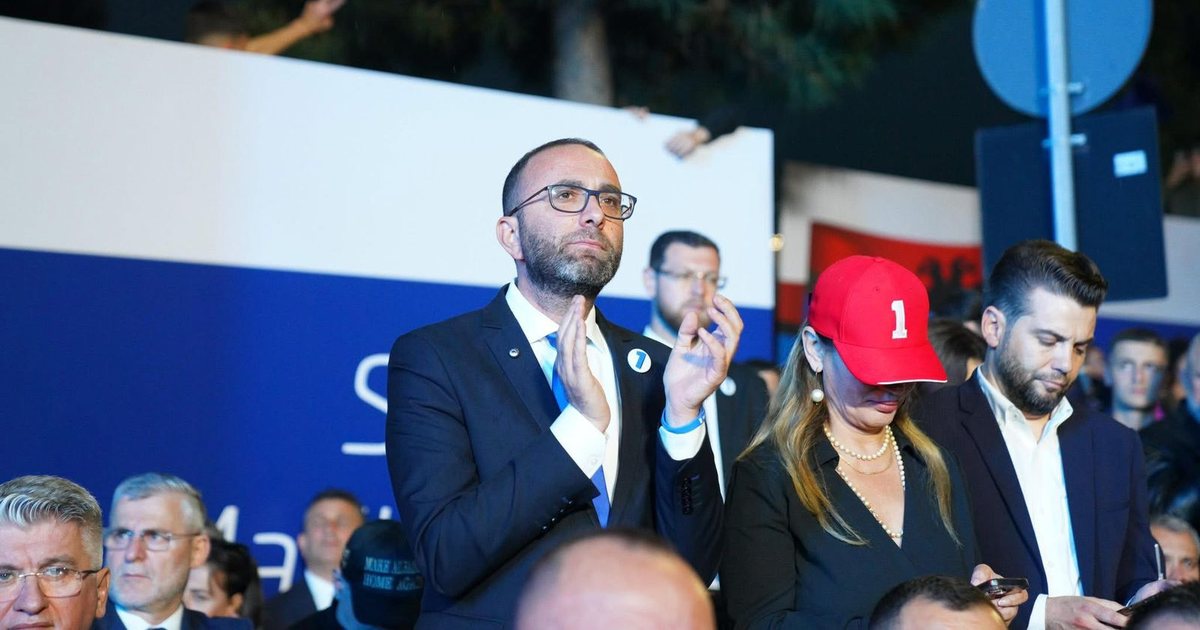 PS fitoi bindshëm në Fier, vjen reagimi i parë nga Bardhi: Ishim përballë një bande