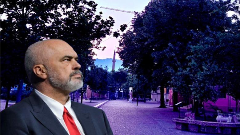 PS kryeson bindshëm, Rama poston foton “pikante”: Çfarë agimi ky sot!