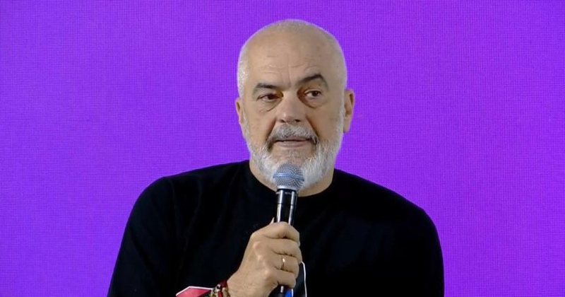 Rama: Gjirokastra sot po shkëlqen, vjet kishte 600 mijë turistë. Të huajt dikur na shihnin me përçmim, sot na respektojnë