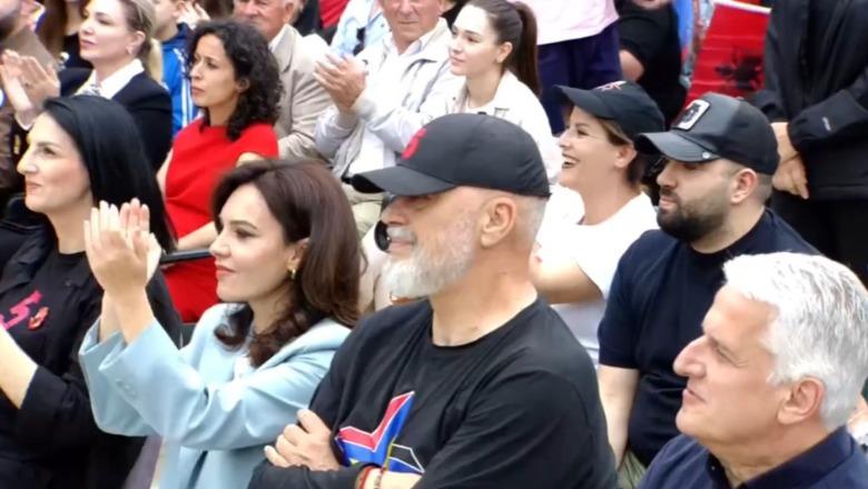 Rama i tregon Majkos dhe Spiropalit pse i caktoi në Kavajë: Bufi e hëngri kreun e PD këtu, pasi nuk do njerëz të lirë