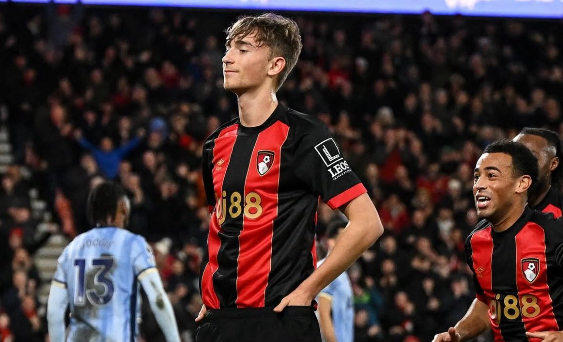 Reali i Madridit nis kontaktet me mbrojtësin që luan në Premier Ligë, kanë edhe pëlqimin e Çabi Alonsons