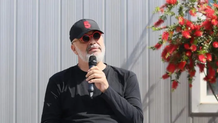 “Reuters” demaskon propagandën e Edi Ramës: Vendi dominohet nga krimi dhe korrupsioni, inceneratorë që nuk punojnë…