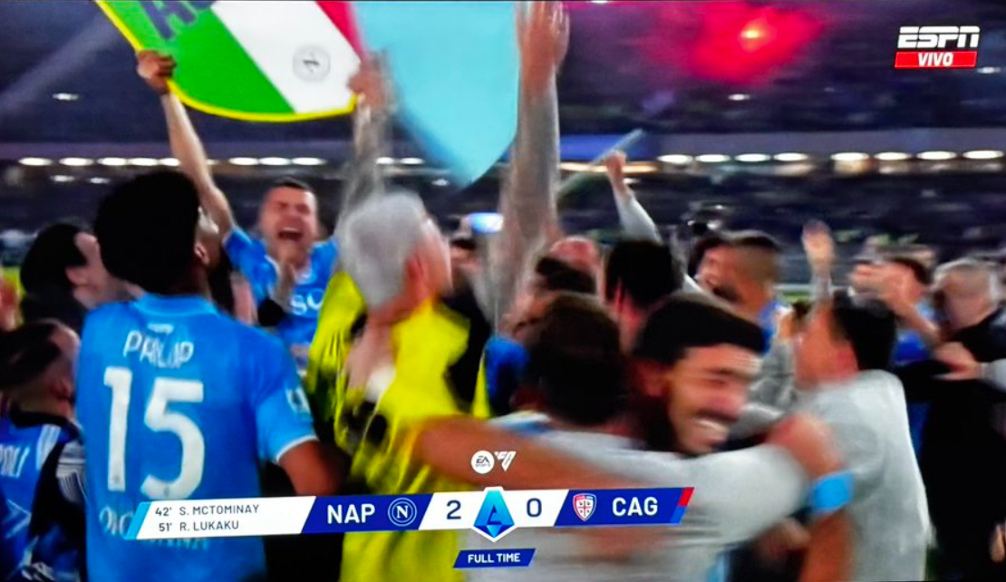 Rrahmani jep asistin që vulosi titullin kampion, Napoli shpërthen në festë për skudeton e 4-t në histori