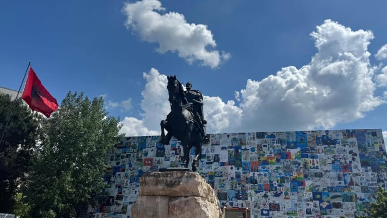 Samiti në Tiranë, Rama i drejtohet Skënderbeut: Do të mblidhen nga të katër anët e Europës në sheshin tënd o Mbret