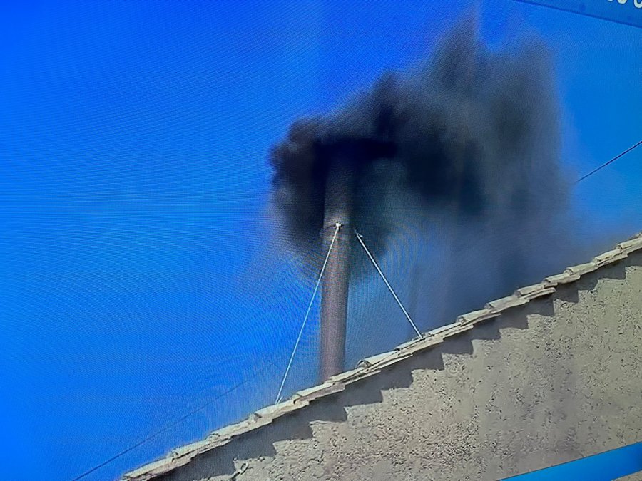 Sërish tym i zi në Kapelën Sistina/ Dështon votimi i mëngjesit për zgjedhjen e Papës