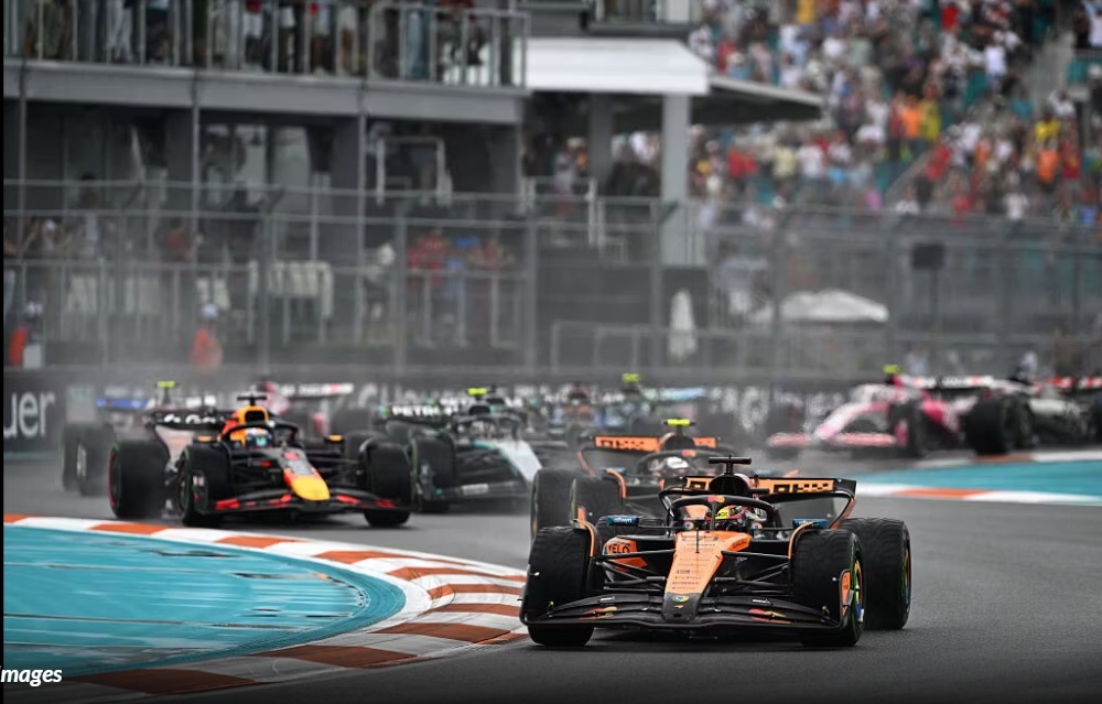 Shi, aksidente, parakalime e spektakël, gara sprint në Majemi nis dhe përfundon me makinën e sigurisë