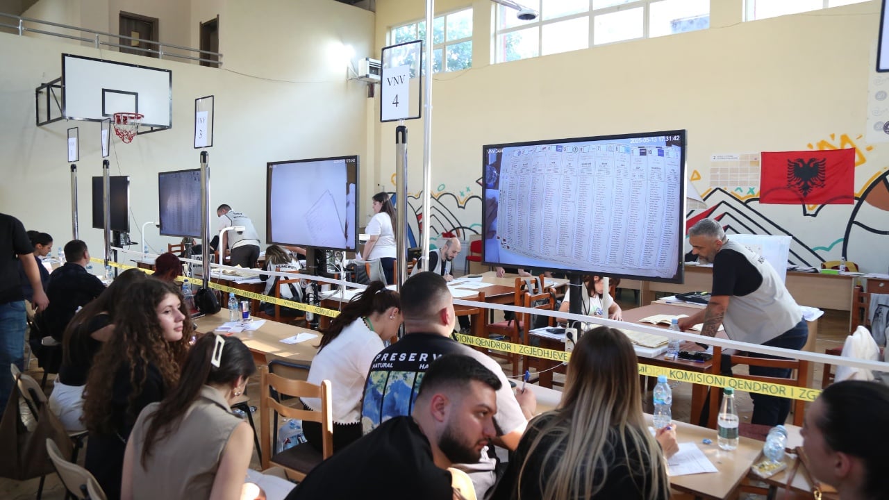 Shkodër/ Demokratët morën 10 mijë vota më pak se në 2021, PS u rrit me 4 mijë vota për 4 deputetë