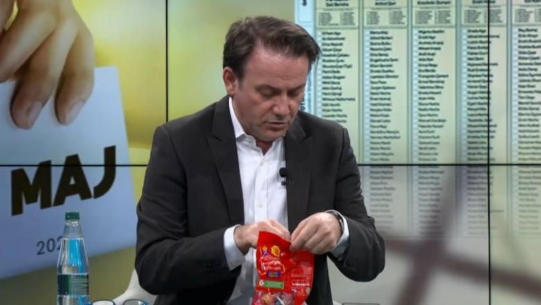 “Shkojnë në parlament pa kontribut”/ Ish-deputeti Gjoni ironizon ashpër kandidatët me disa lëpirëse: Duhet t’u jepen…