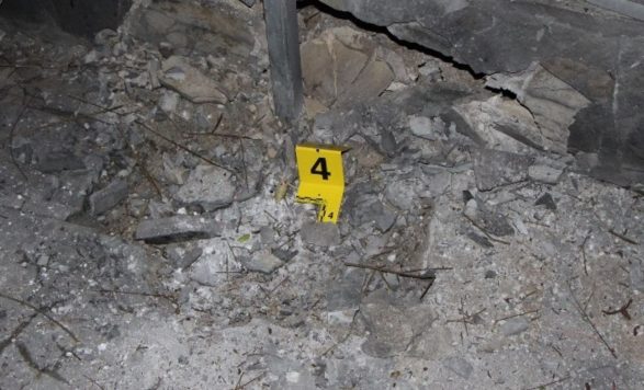 Shpërthim me lëndë plasëse në Elbasan/ Banorët në panik, lënda plasëse thyen xhamat e dritareve të disa apartamenteve
