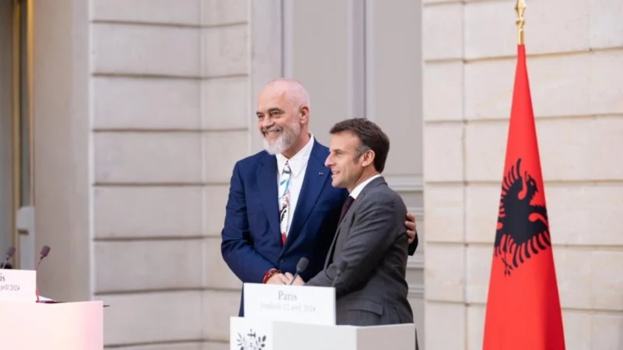 “Shqipëria e ka vendin në BE”, Macron falënderon Ramën për mikpritjen: Franca ju mbështet në këtë rrugëtim!