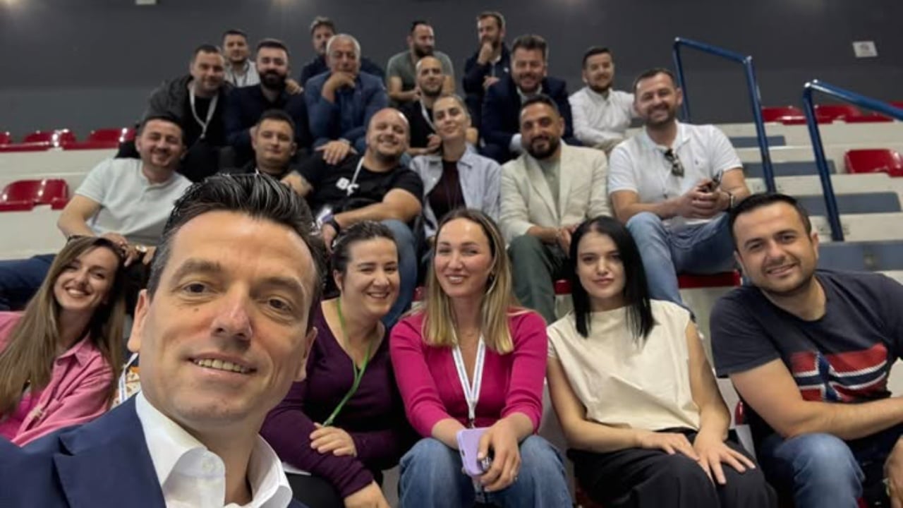 Siguroi dy mandate/ “E pamundura, ndodhi”, Shehaj: Thyem një mur që dukej i pakalueshëm. Puna fillon tani!