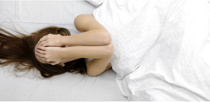 Ushqimet që mund tu shkaktojnë dhimbje koke