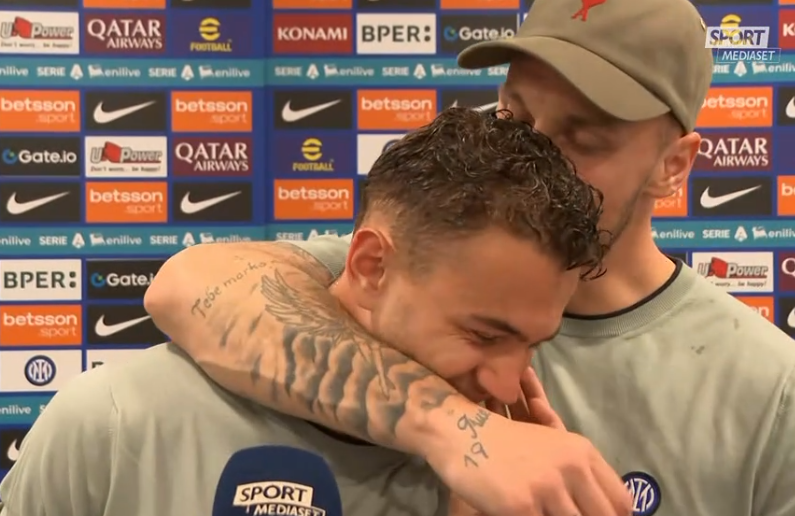 VIDEO/ E trajtojnë si vëlla të vogël, Kristjan Asllani i ka rrëmbyer zemrën gjithë lojtarëve të Interit