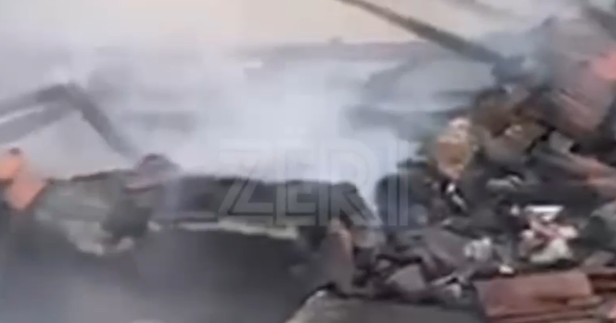 VIDEO/ Shkrumbohet tërësisht banesa në Lezhë, familja del mes flakëve