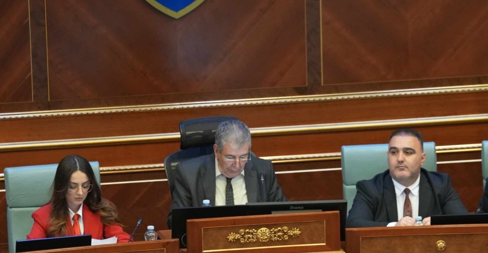 Vijon ngërçi politik në Kosovë, dështon seanca e 12-të për konstituimin e Kuvendit