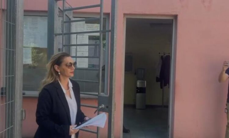 Vokshi dorëzon prova të reja ndaj Manastirliut në SPAK: Përdori nxënësit e shkollave në fushatë