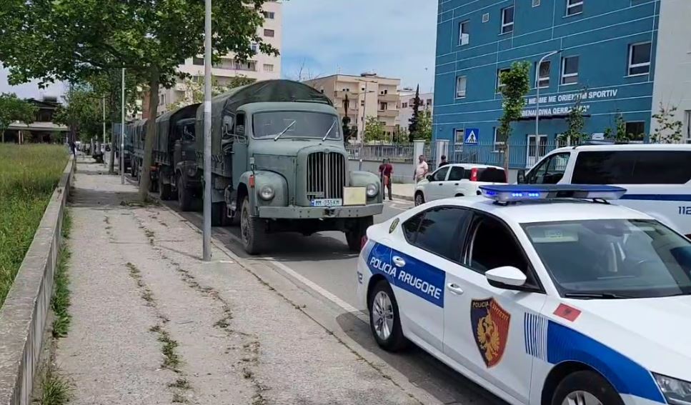 Vota e 11 majit “në duar të sigurta” , materialet zgjedhore mbërrijnë të blinduara në Durrës