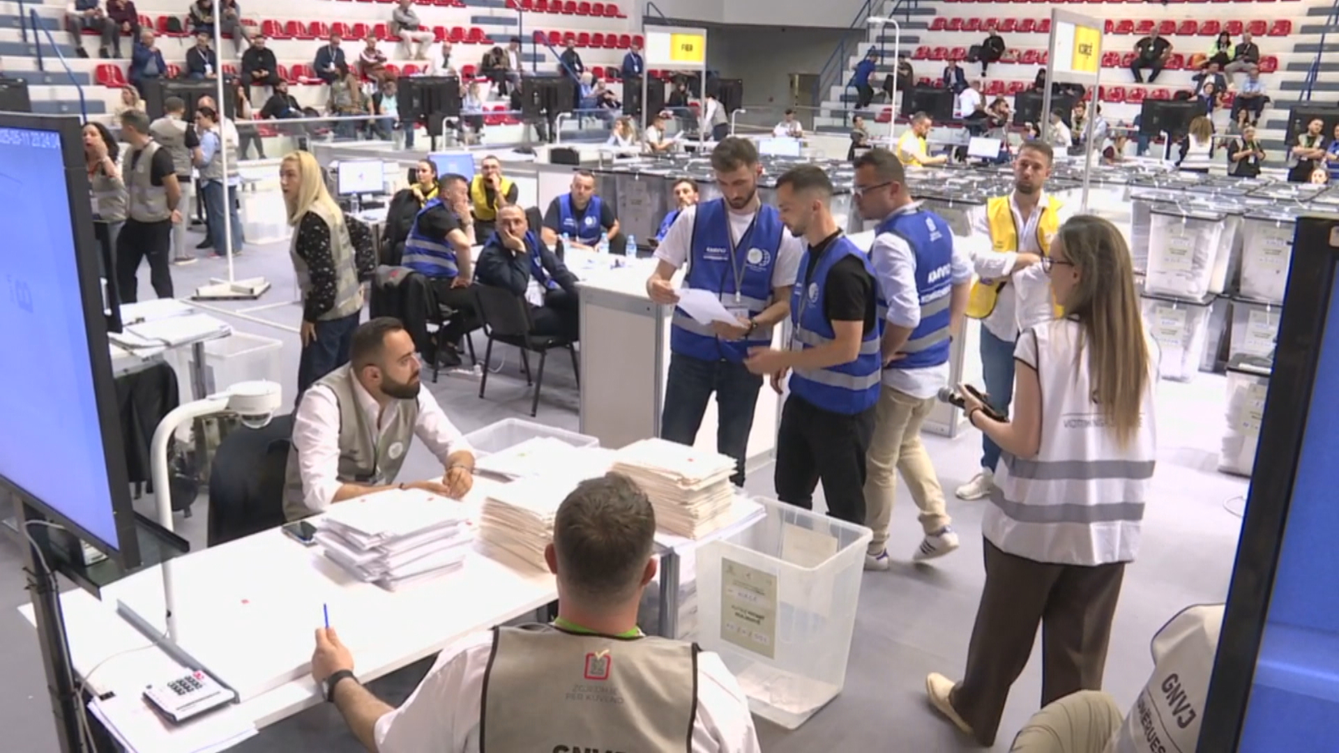 Votat e Greqisë/ KQZ: Nuk ka vendim për t’i përjashtuar nga numërimi dhe vlerësimi