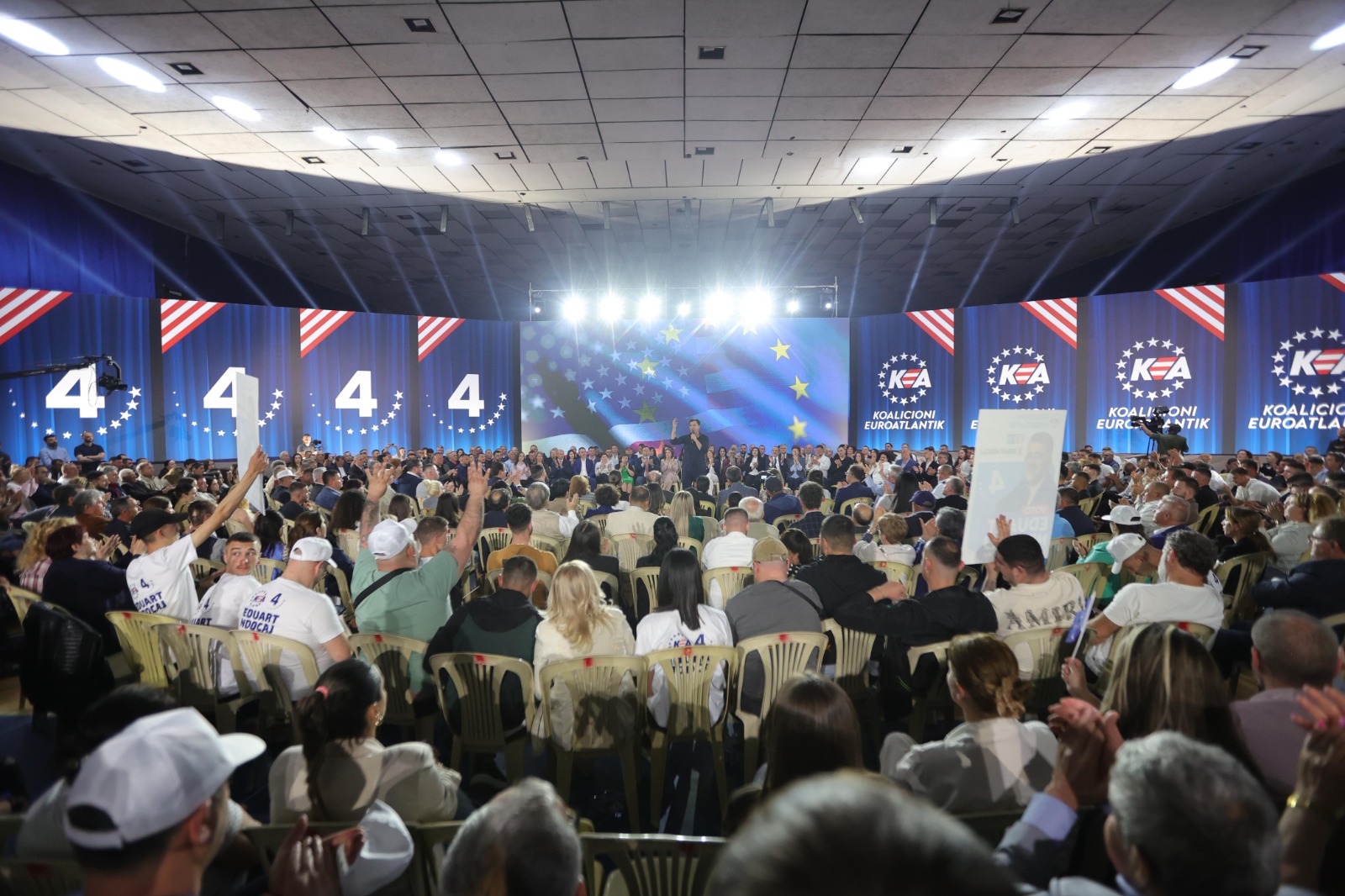 “Votoni për të ndëshkuar ata që vodhën të ardhmen tuaj”, Basha mesazh socialistëve: Vota për Koalicionin Euroatlantik..