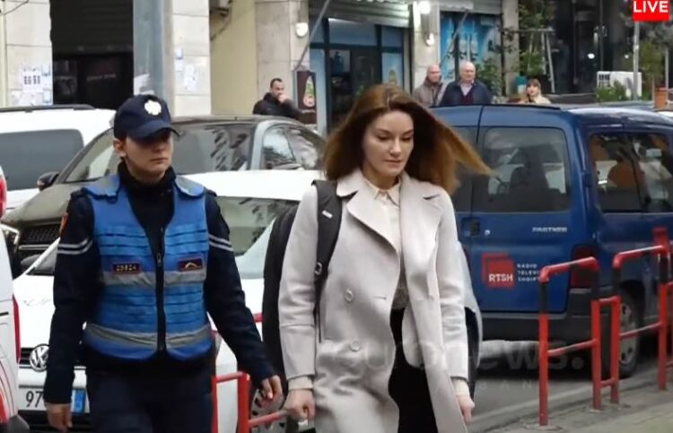 Xoxa kërkoi të merrte telefonin dhe sendet e tjera të sekuestruara, Gjykata e Lartë rrëzon rekursin